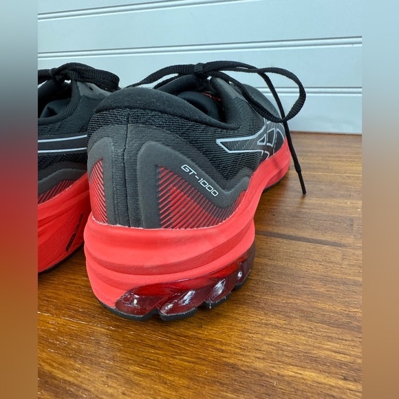 ASIC’s men’s Black/Electric Red gel GT 1000 running gym shoes. Size 10 main image 8